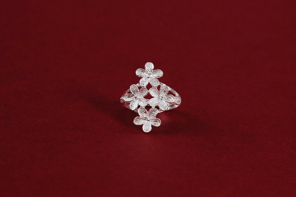 Flora Ring