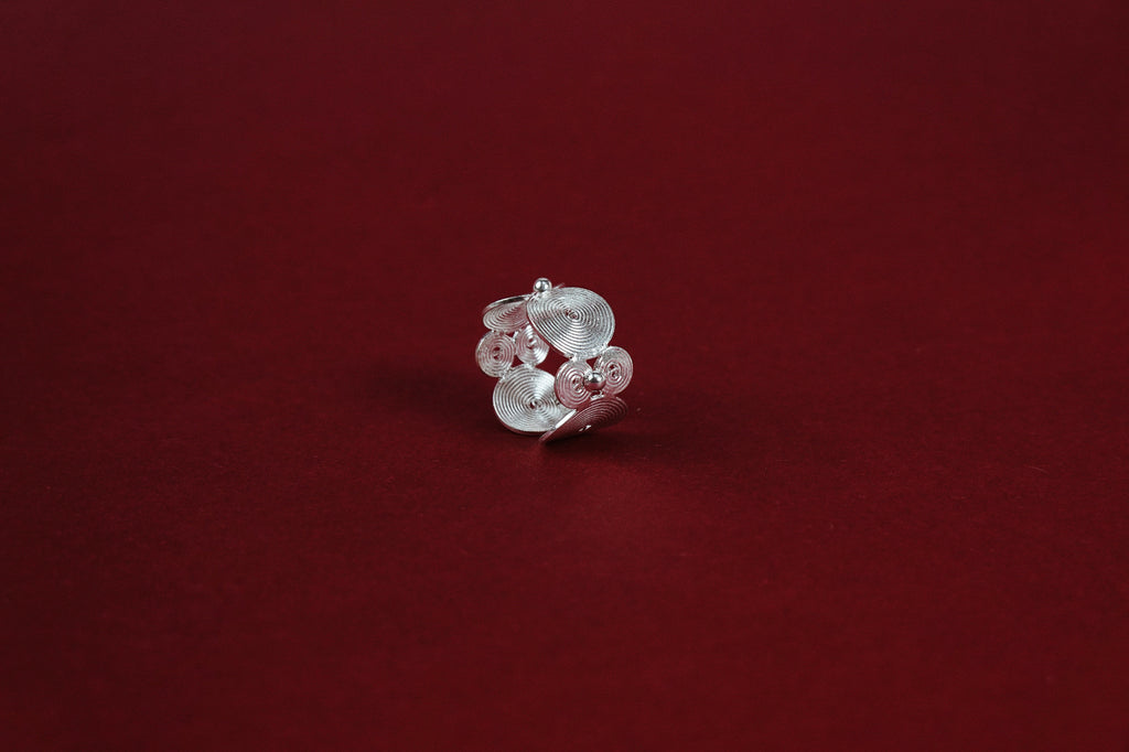 Swirl Tide Ring